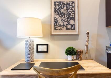 Hip Urban Loft - Small Town Charm - 124 Lofts #1 West Dundee Eksteriør bilde